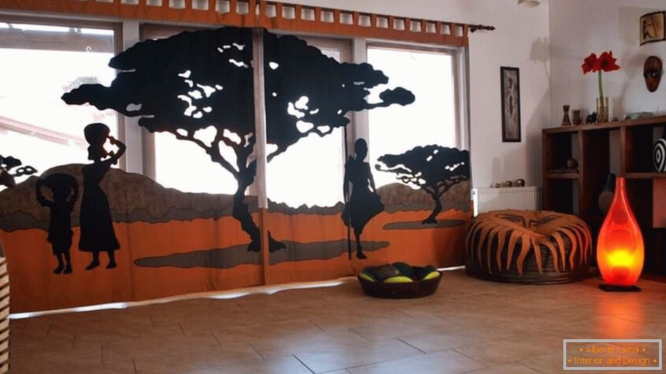 Notranjost v afriškem slogu v svetlih barvah