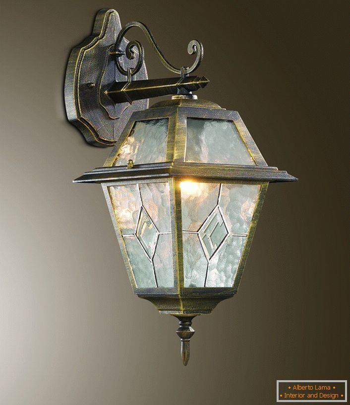 Art Deco svetilka