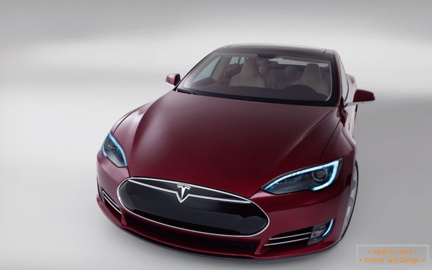 električni avtomobil Tesla S silver