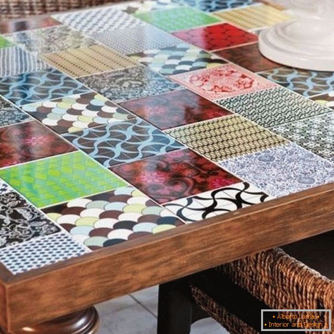 Miza iz keramične ploščice