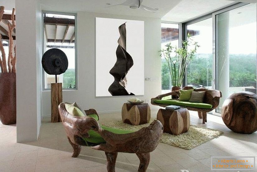 Dnevna soba z lesenim bremenom