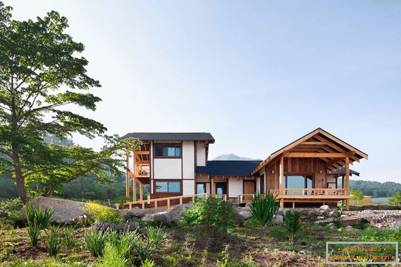 Lesena hiša na hribu v Geochangu od studia studio_GAON