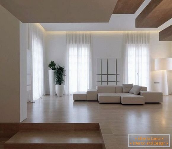 Moderna zasnova dnevne sobe v zasebni hiši ali hiši