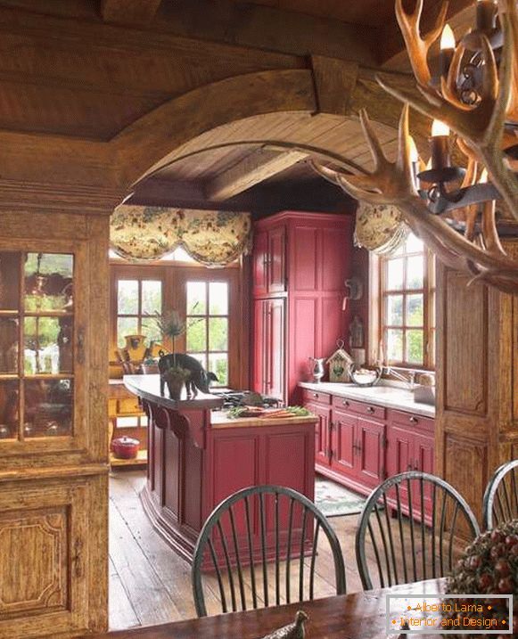 Notranja oblika lesene hiše - fotografija kuhinje v slogu