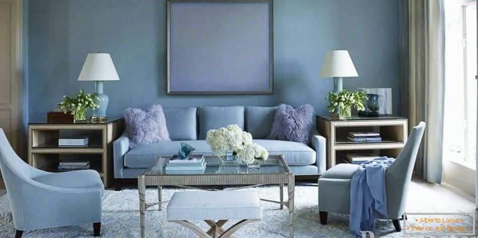 Elegantna dnevna soba v odtenkih modre barve