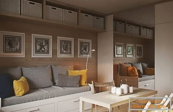 Minimalistična notranjost enosobnega apartmaja 40 m2