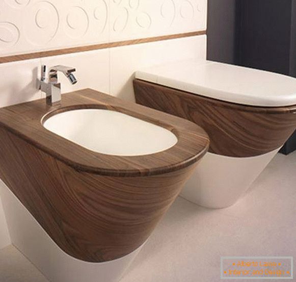 Leseni WC sedež