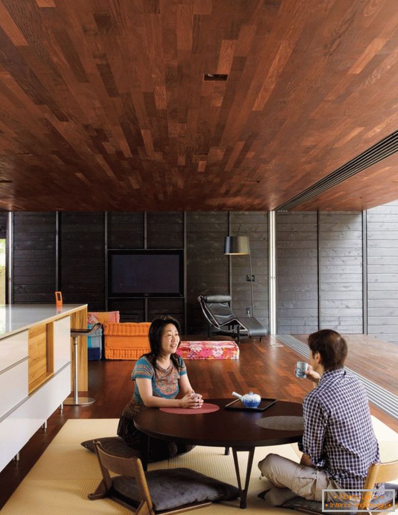 moderna-japonska-dnevna soba-pohištvo-set-s-temno-leseno-kava-super-jedilnico-oblikovanje-ideje-kuhinja-prostor-miza-in-območje-tepih strop-design-super-japan notranjost -design-kolegi-bl