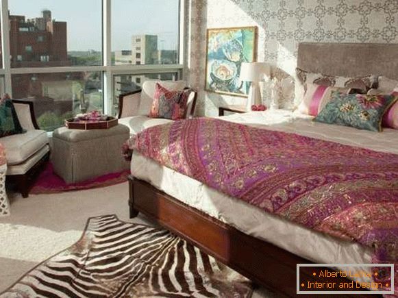 Indijski slog v notranjosti spalnice - izbor fotografij