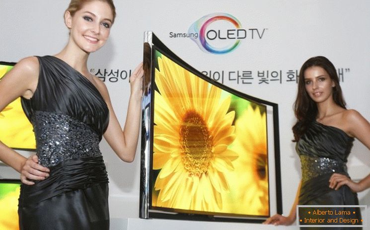 Samsung je predstavil ukrivljeno televizijo OLED
