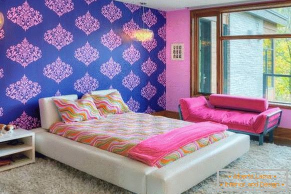 Oblikovanje nalepk z različnimi tapetami - fotografija spalnice