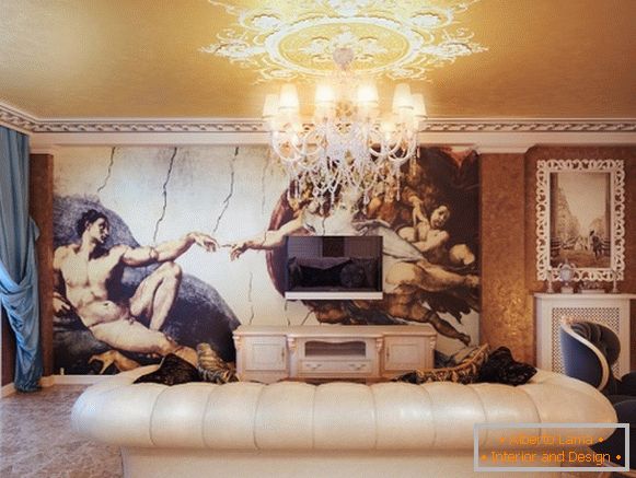 elegantna poslikana stena v dnevni sobi