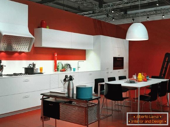 Oblikovanje rdeče bele kuhinje fotografija 23