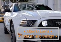 Ustvarjalno oglaševanje za nov Mustang 2013 (Shelby GT500)