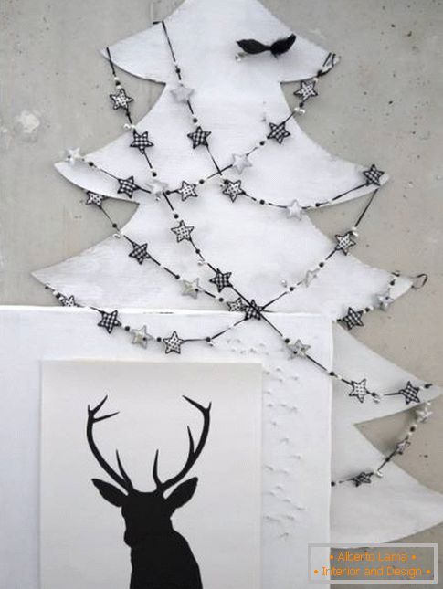 Božično drevo na steni