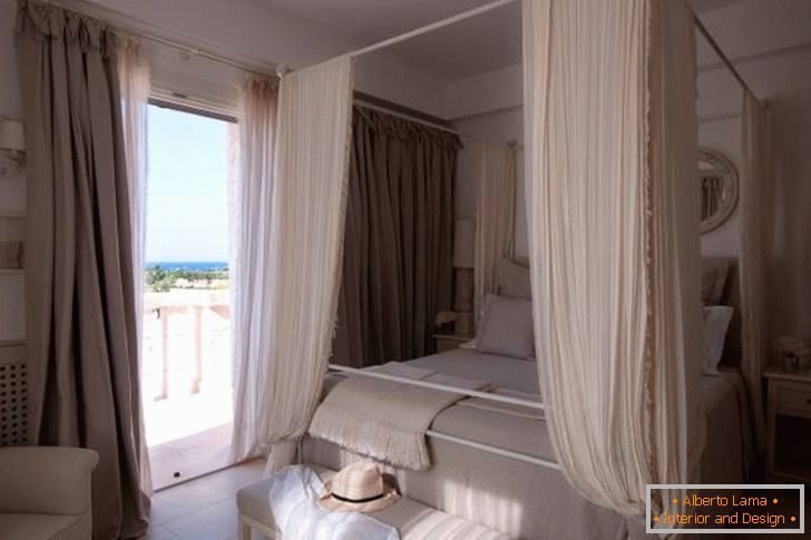 Zasnova spalnice v hotelu Borgo Egnazia