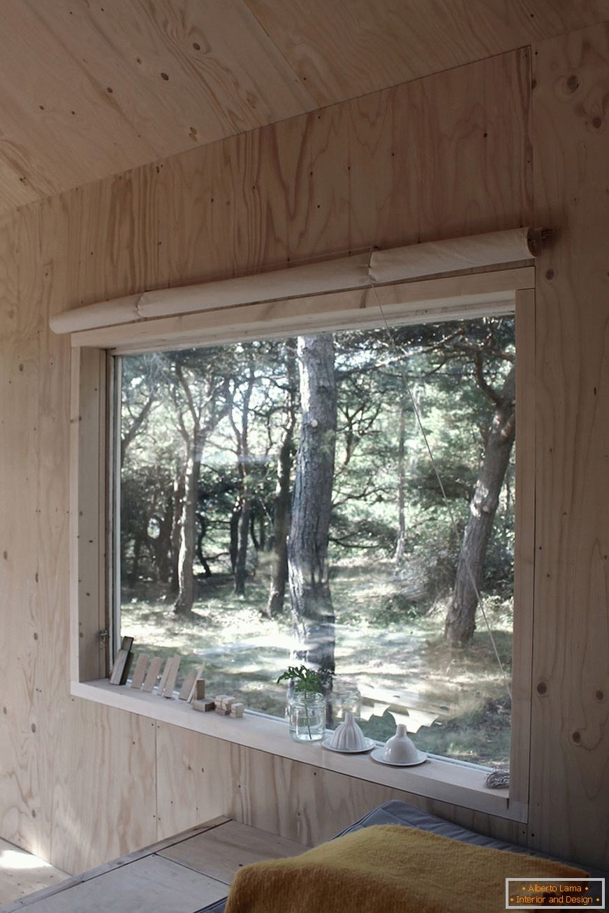 Интерьер мини-дома Ermitage kabina в Швеции