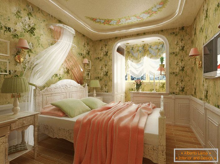 Kot del oblikovanja spalnice je bilo porabljenih veliko barv, kar je povsem sprejemljivo, če gre za slog države.