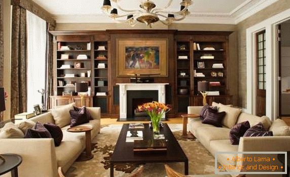 Luksuzna dnevna soba s simetričnim pohištvom