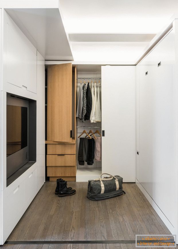 Garderoba v majhnem stanovanju