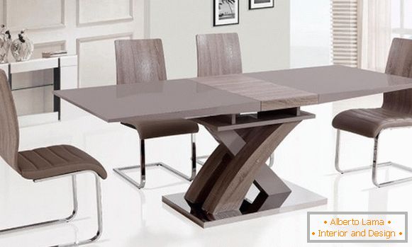 lesena zložljiva miza