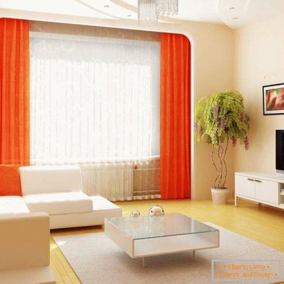 Zasnova hodnika v stanovanju v beli barvi z oranžnim dekorjem
