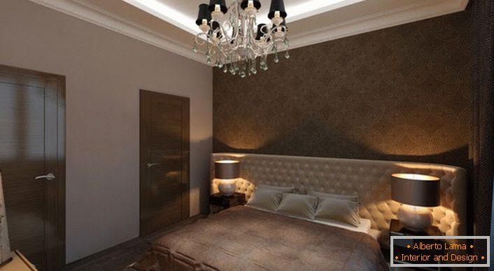 Spalnica v slogu Art Deco s pravo osvetlitvijo. Muffled svetloba ustvarja vzdušje zasebnosti in romance v sobi.