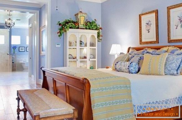 Obnovljena spalnica v stilu Provence - najboljše ideje za dekoracijo in dekoracijo