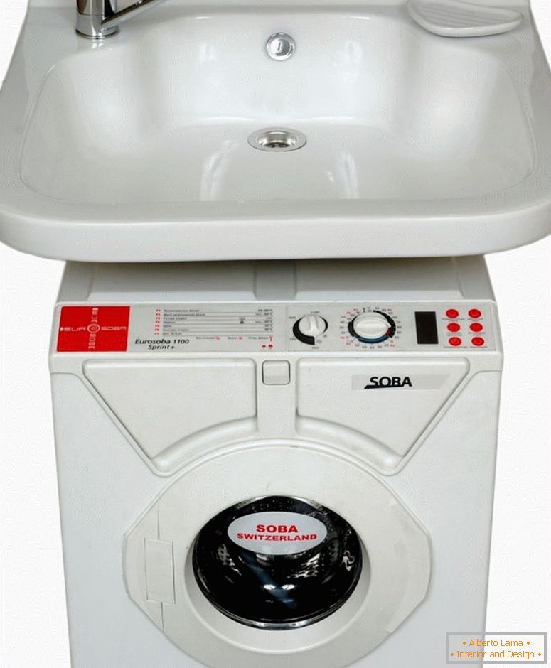 ________ stroj za umivanje umivalnika, ki se uspešno prilega notranjosti, majhna soba