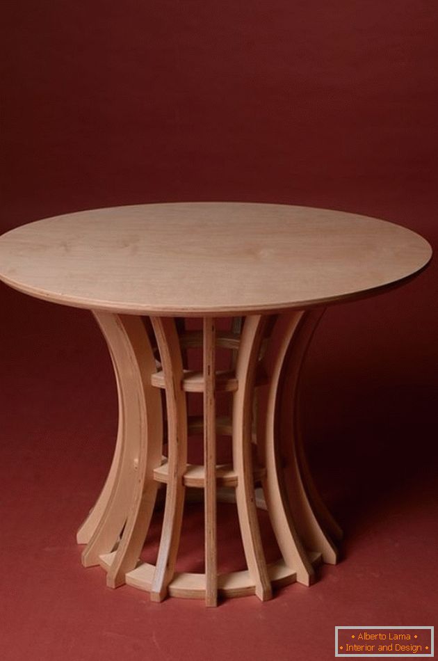 Jedilna miza iz vezanega lesa, fotografija 14