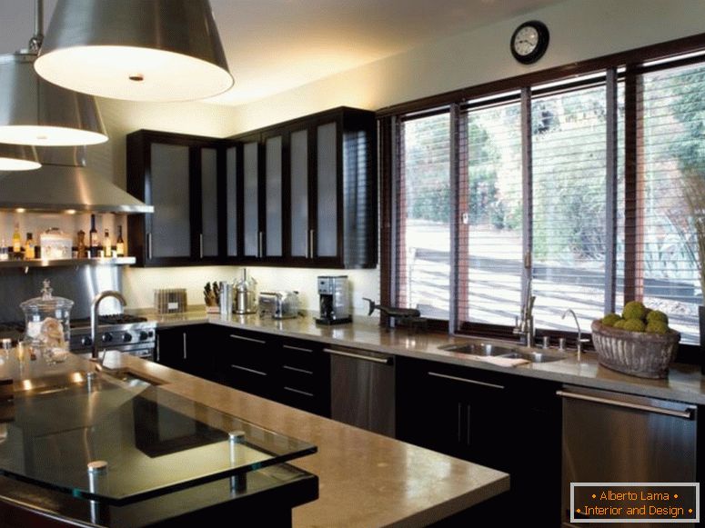 original_kitchen-shramba-nicole-sassaman-kitchen-dark-cabinets_s4x3-jpg-rend-hgtvcom-1280-960