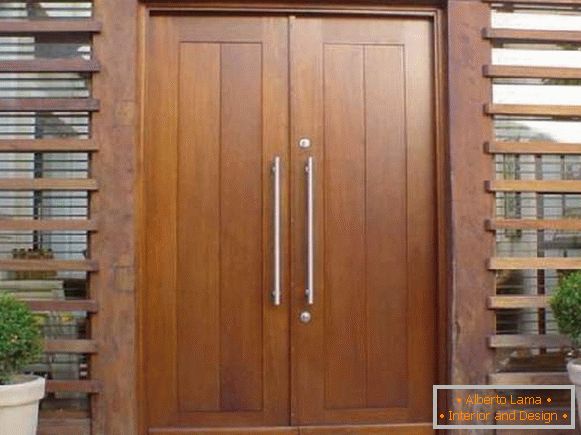 druga vhodna lesena vrata v apartma, fotografija 28