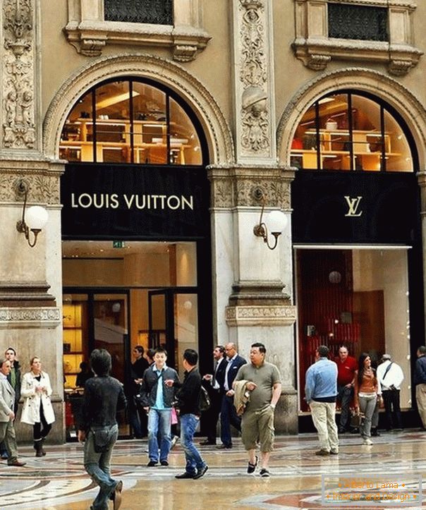 Trgovina Louis Vuitton v Milanu