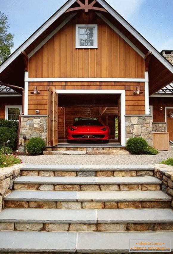 Klasična garaža za avto
