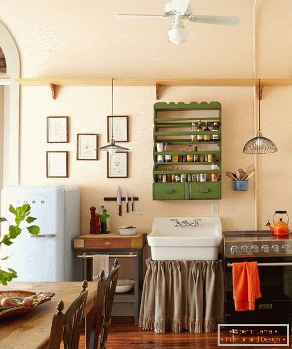 Rustic Kitchen Wall Decor