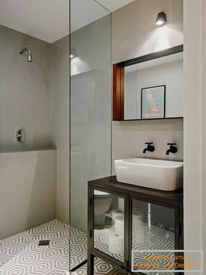 Eleganten dizajn v majhni kopalnici