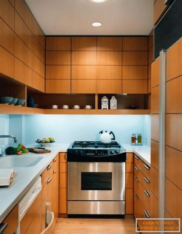 Kuhinja fotografija 6 kvadratnih M v sodobnem minimalističnem slogu