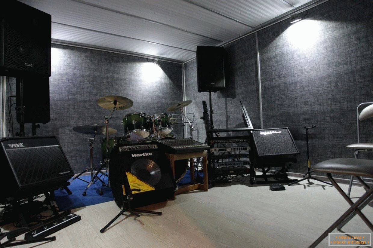 Glasbeni studio