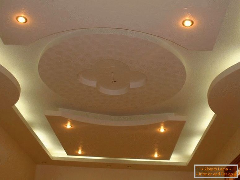 Oblikovanje stropov iz mavčnih plošč - 140 fotografij idej