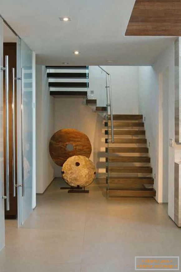 notranja zasnova hodnika v hiši, foto 44