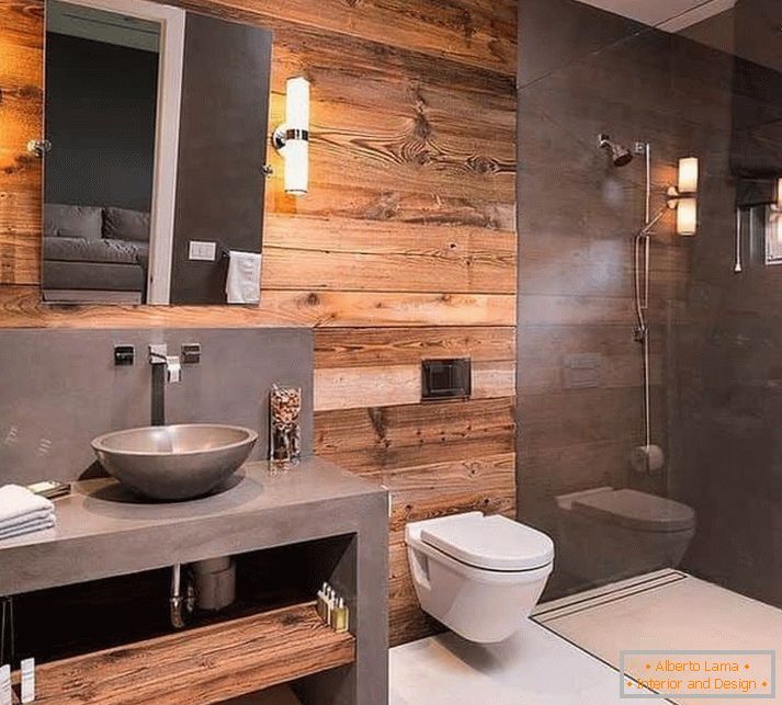 Lesena stena v kopalnici