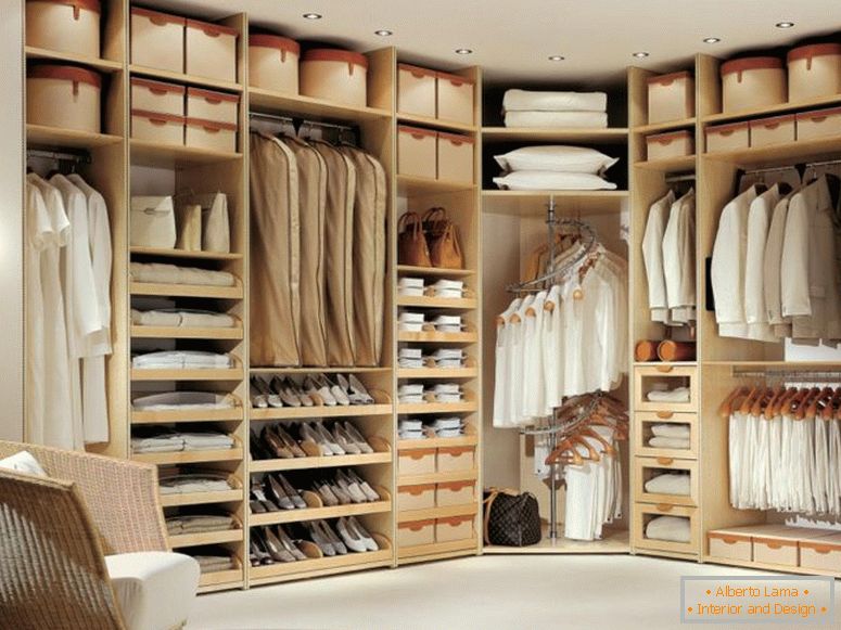 Garderoba iz shrambe - ideje za fotografijo, kako spremeniti