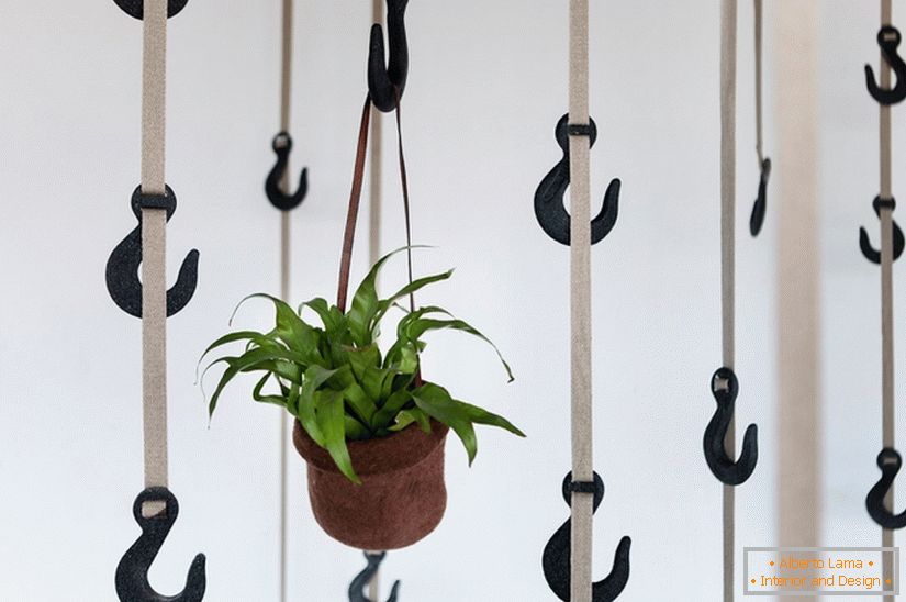 Grapple - Eco Hanger za vaš dom