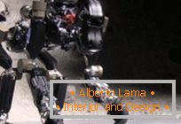 iStruct: robot za kolonizacijo lune