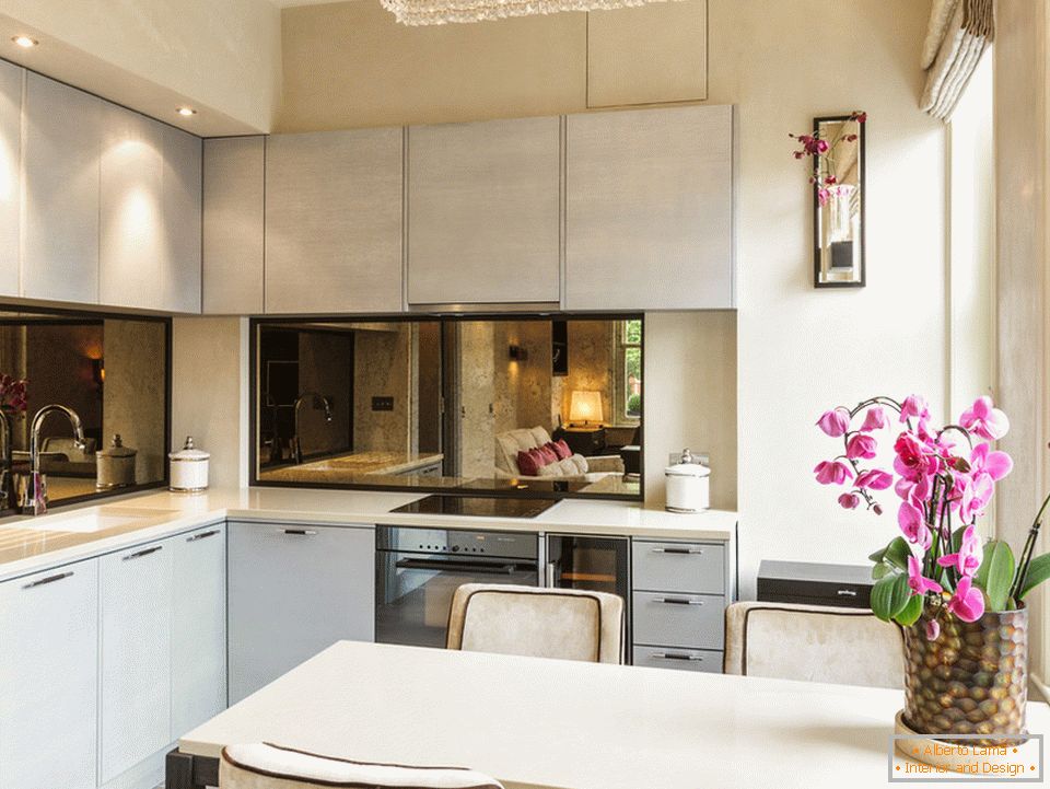 Kuhinja elegantno majhno stanovanje