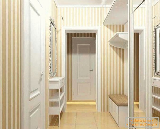 Notranjost majhnega hodnika v zasebni hiši