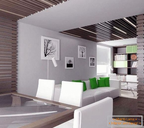 Notranjost majhne dvorane v zasebni hiši v modernem minimalističnem slogu