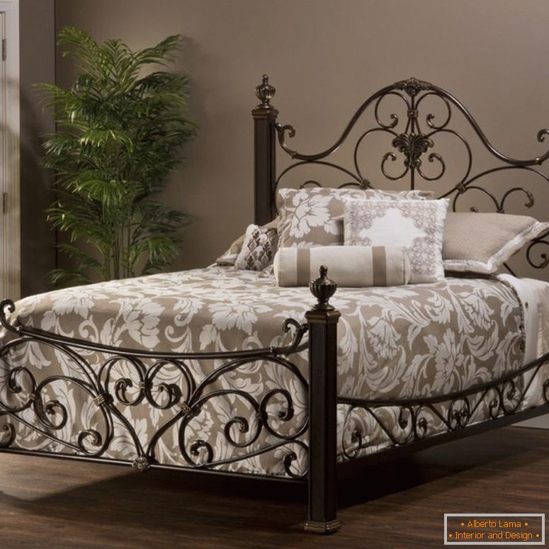 mikelson-mixedwood-bed-agedantiquegold-hillsdale-zm1