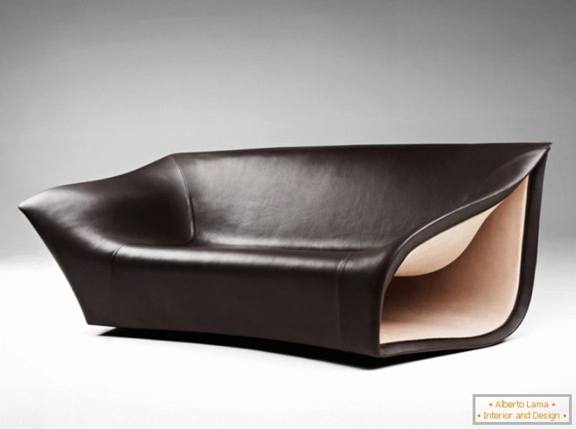 Dizajnerski usnjeni kavč