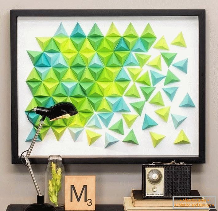 Origami plošča barvnih trikotnikov